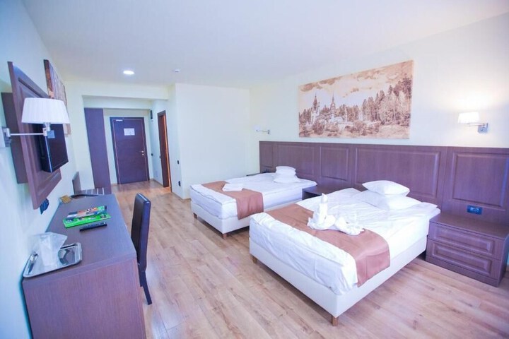 Room 40 of 106