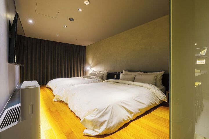 Room 21 of 95