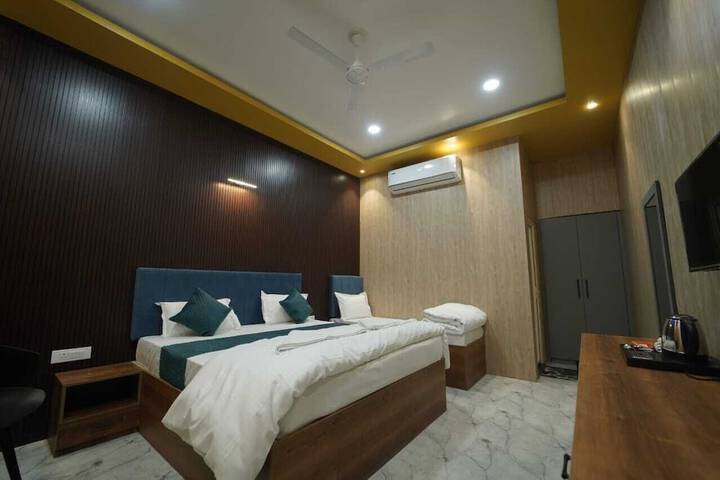 Brij Hari Villa