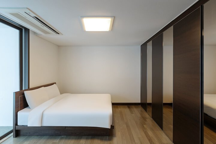 Room 29 of 94