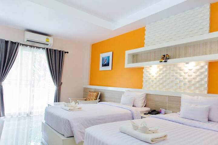 Room 14 of 38