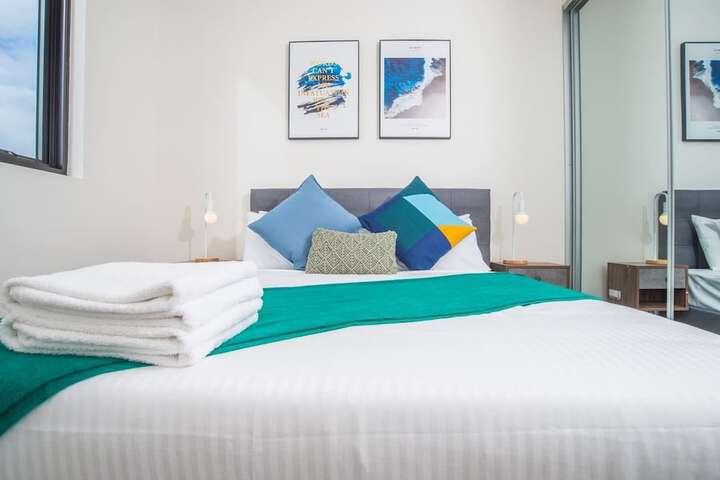 Room 4 of 23