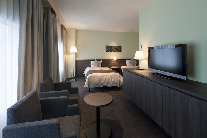 Room 14 of 75