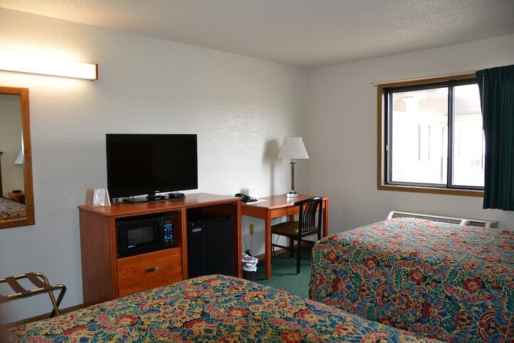 Room 17 of 28