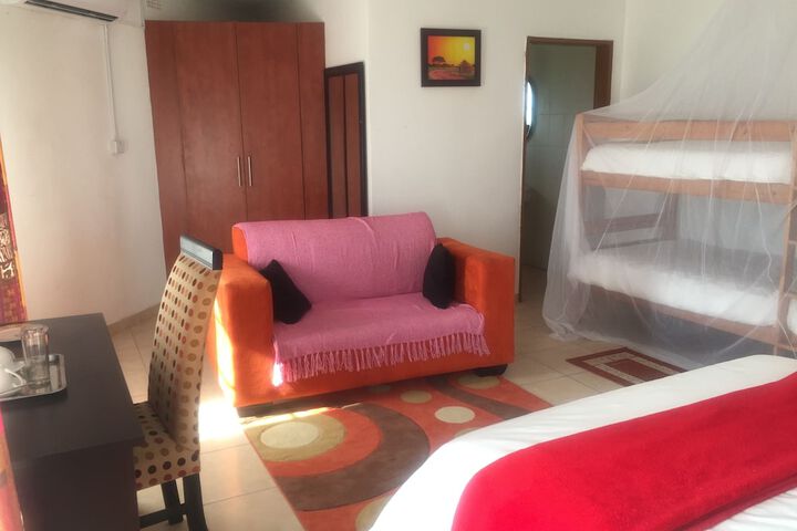 Room 21 of 94