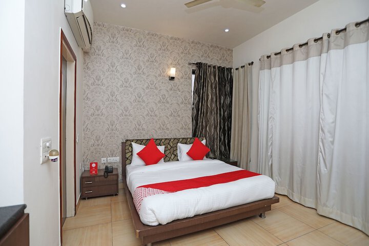 Room 3 of 19