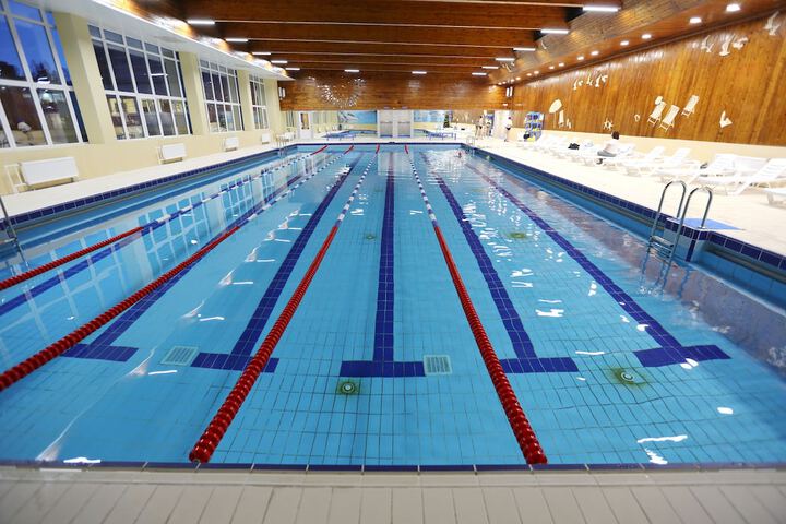 Pool 20 of 24