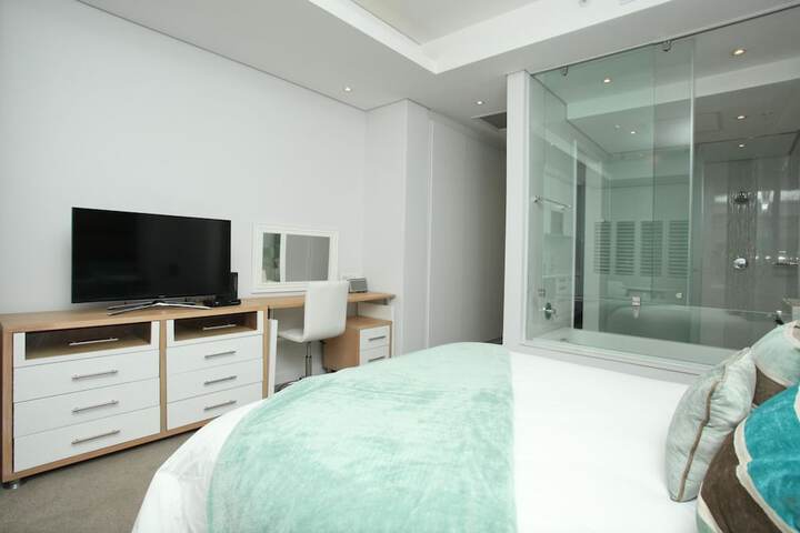 Room 5 of 35