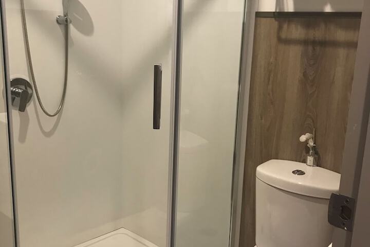 Room 16 of 22