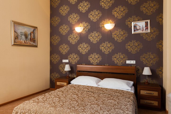 Room 6 of 91