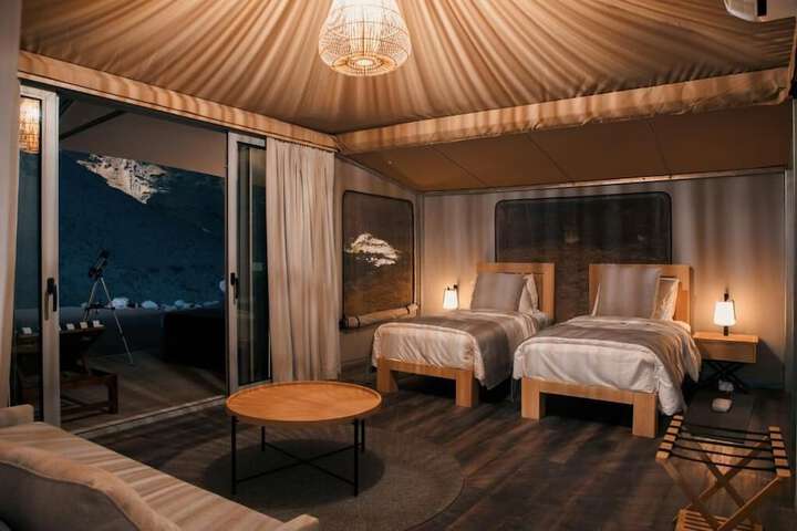 Room 3 of 12