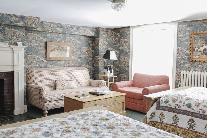 Room 32 of 56