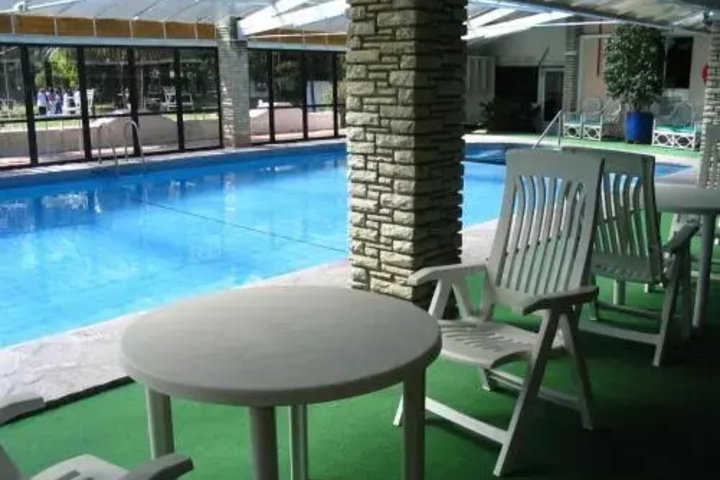 Pool 3 of 7