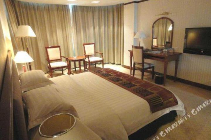 Liancheng Hotel