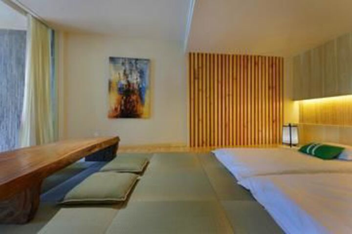Room 29 of 54