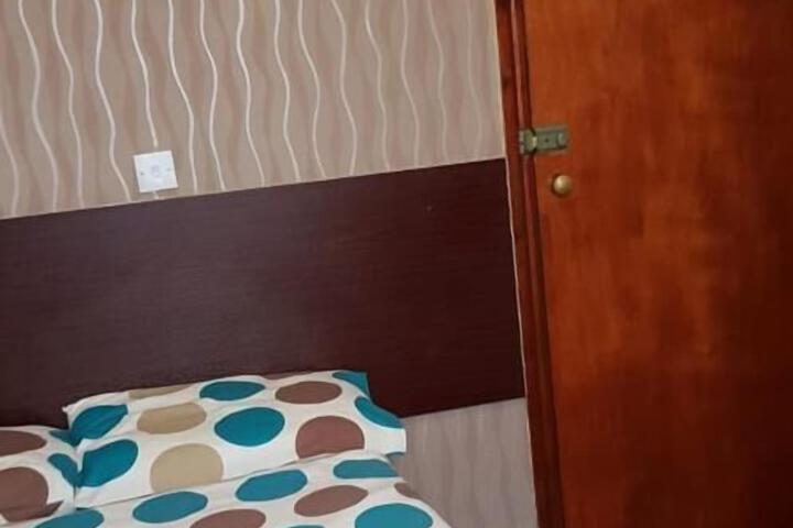 Room 10 of 15