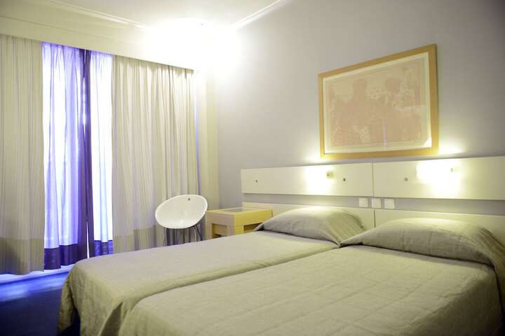 Room 5 of 53