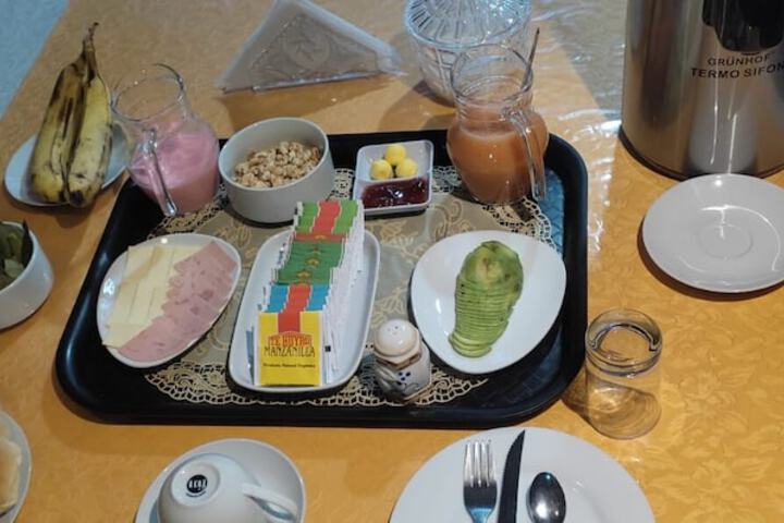 Breakfast/Coffee Service 38 of 55