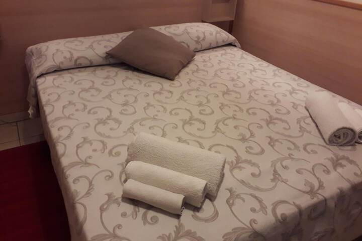 Room 30 of 52