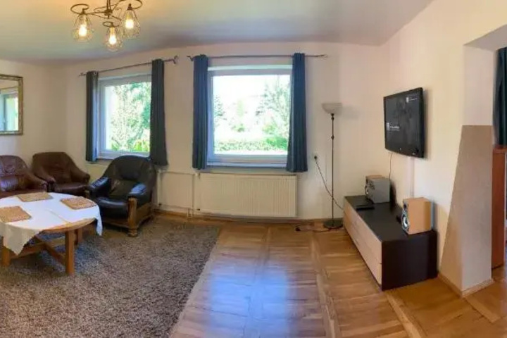 Room 3 of 5