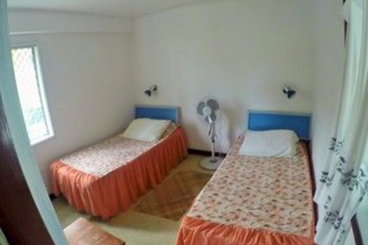 Room 30 of 145
