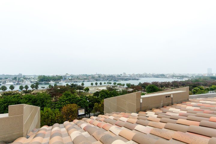 Hotel View 114 of 116