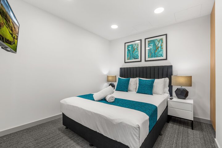 Room 6 of 71