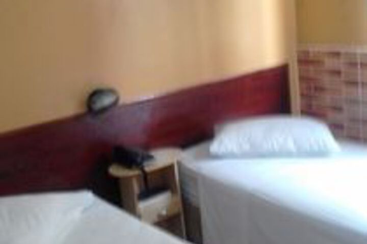 Room 15 of 26