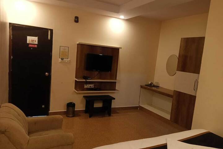 Room 10 of 52