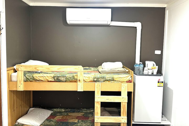 Room 19 of 180