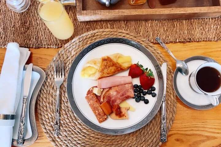 Breakfast/Coffee Service 23 of 29