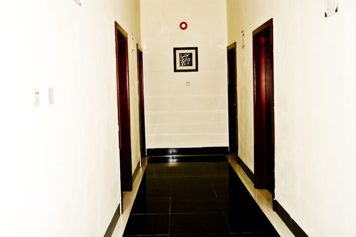 Ballroom/Hall 55 of 71