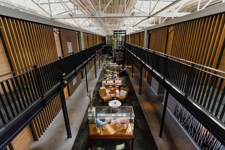 Guest Lobby