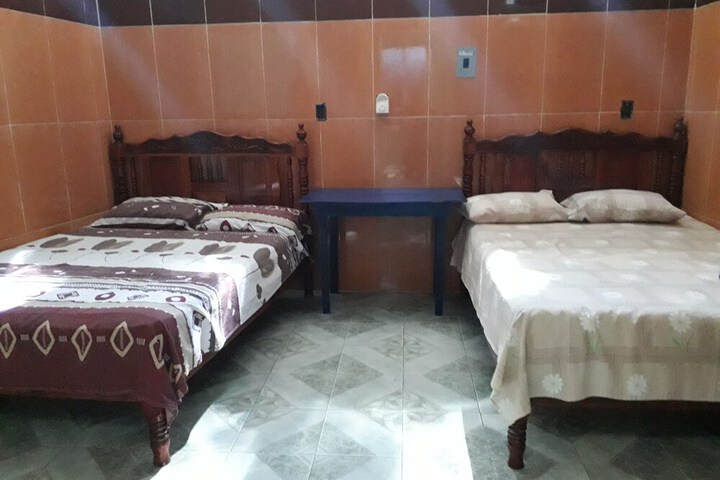Room 2 of 8