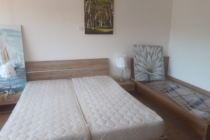 Room 15 of 50