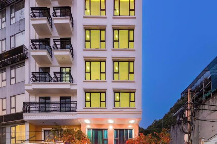 Hotel 59 of 73