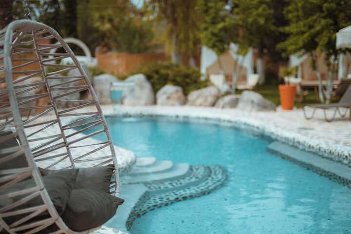 Pool 24 of 25