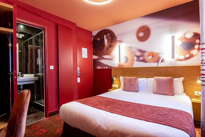 Room 29 of 74