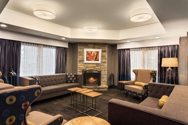 Guest Lobby