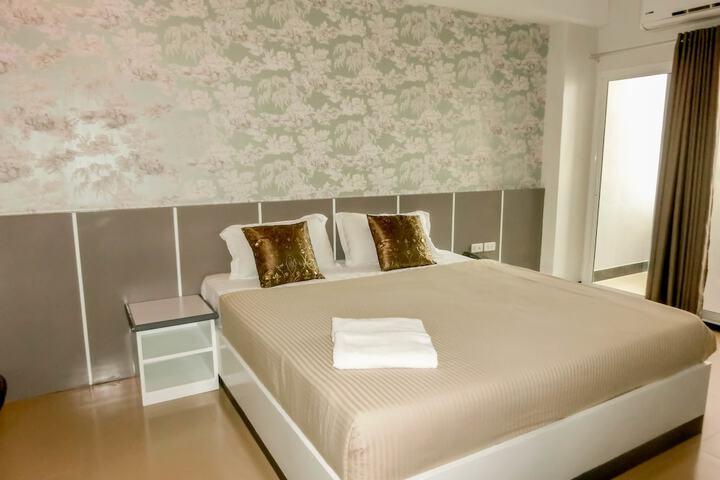Room 15 of 21