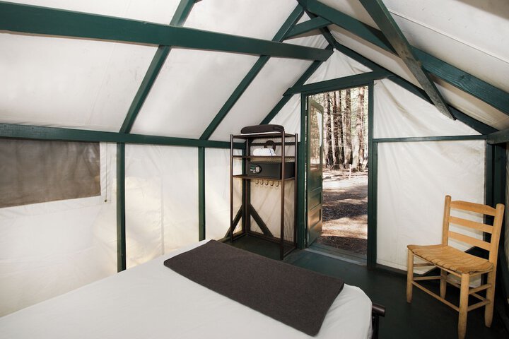 Tent with Double Bed (5 of 11)