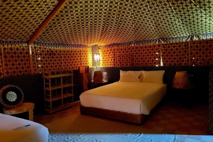 Room 2 of 17