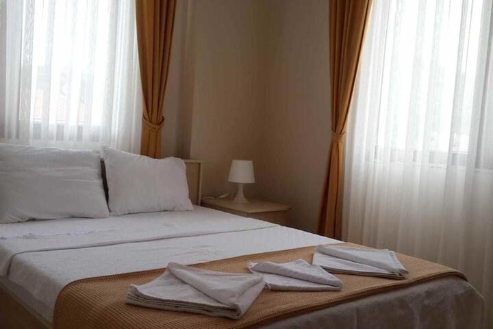 Room 3 of 14