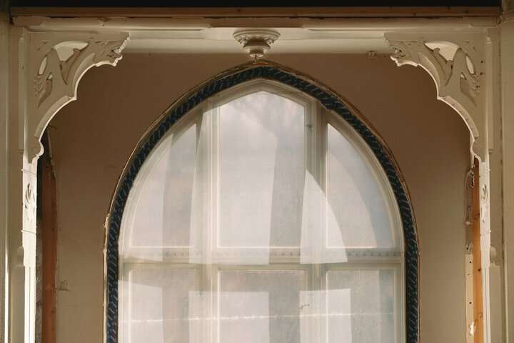 Room 10 of 17