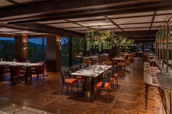Dining 57 of 79