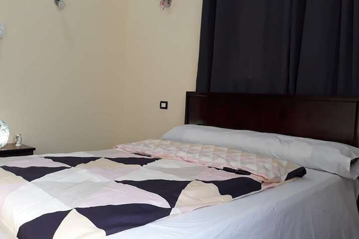 Room 7 of 83