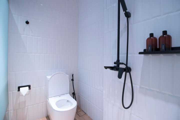 Room 17 of 26