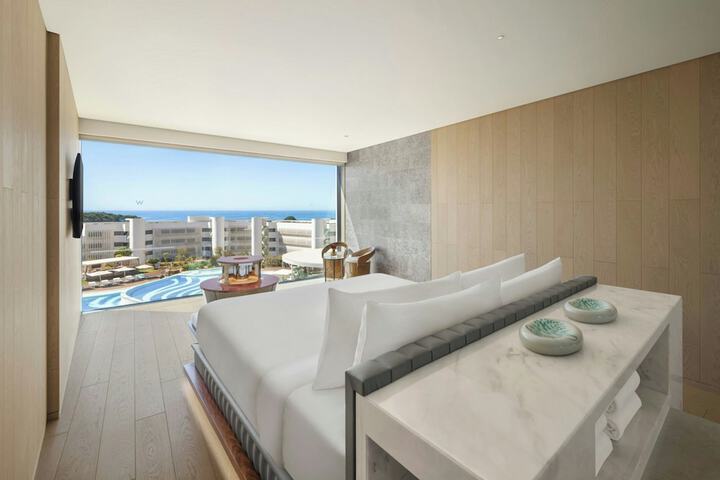 Room 49 of 208