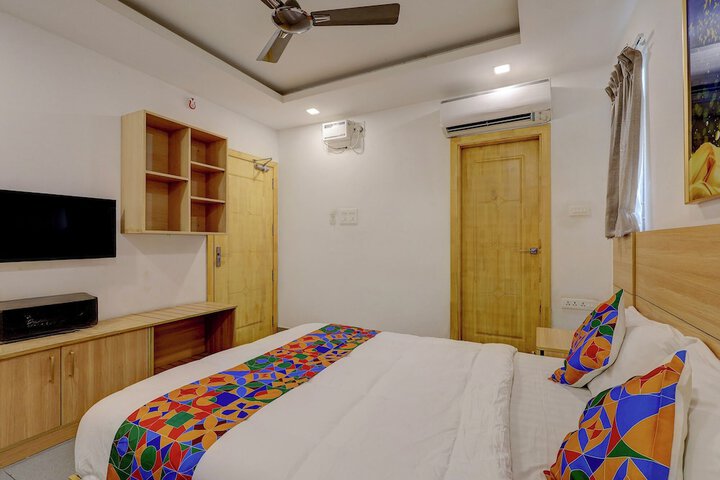 Room 18 of 36