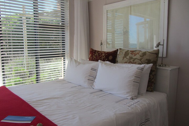 Room 2 of 43
